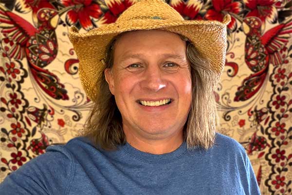 La Paz VIP Tour with Brighton West